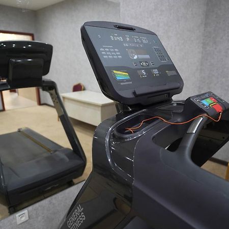 Aura Hotel Ташкент Екстер'єр фото