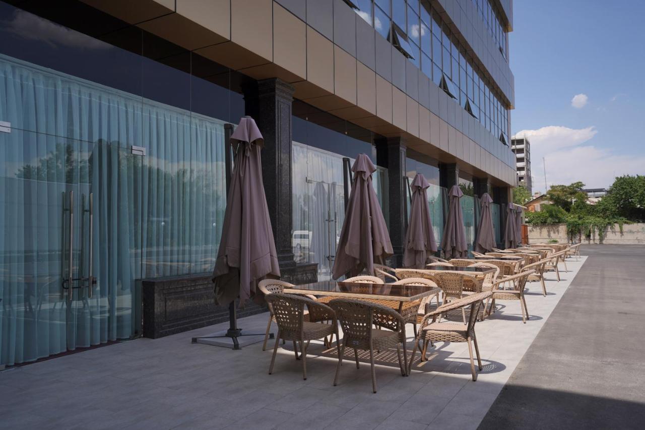 Aura Hotel Ташкент Екстер'єр фото