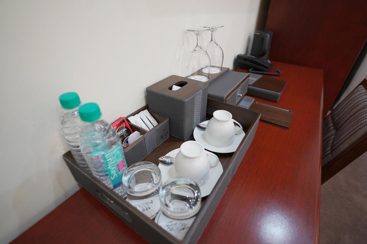 Aura Hotel Ташкент Екстер'єр фото